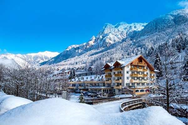 Foto Außenansicht Hotel Rio Stava Family Resort & Spa