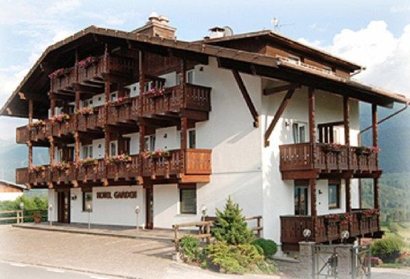 Foto Außenansicht Hotel Garden