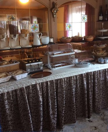 La colazione Albergo Dolomiti
