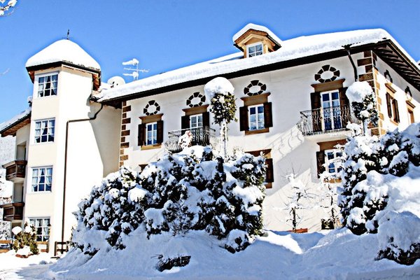 Foto esterno in inverno Laurino