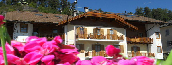 Foto esterno in estate Manuela