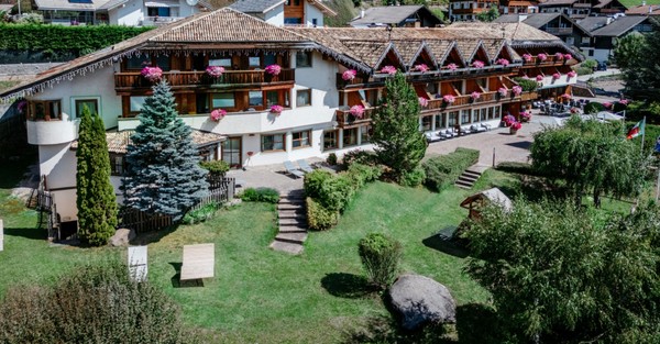 Foto esterno Park Hotel Bellacosta