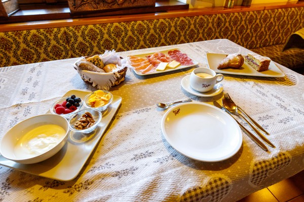 The breakfast Bed & Breakfast Seppi