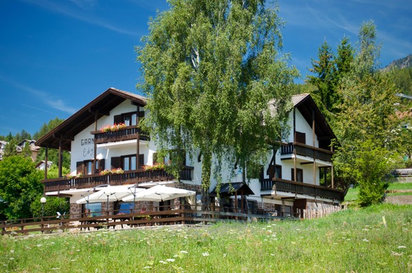Photo exteriors B&B (Garni)-Hotel Edy