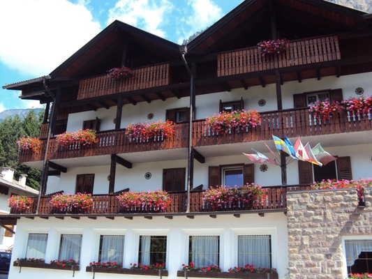Foto Außenansicht Hotel Panorama