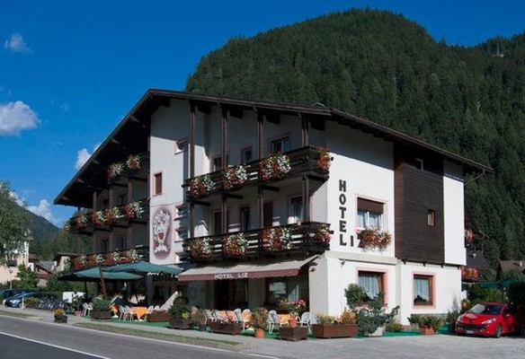 Photo exteriors Hotel Liz