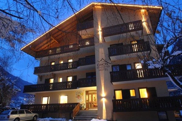 Foto esterno Hotel Cimon Dolomites