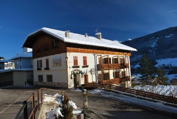 Photo exteriors Hotel Lucia