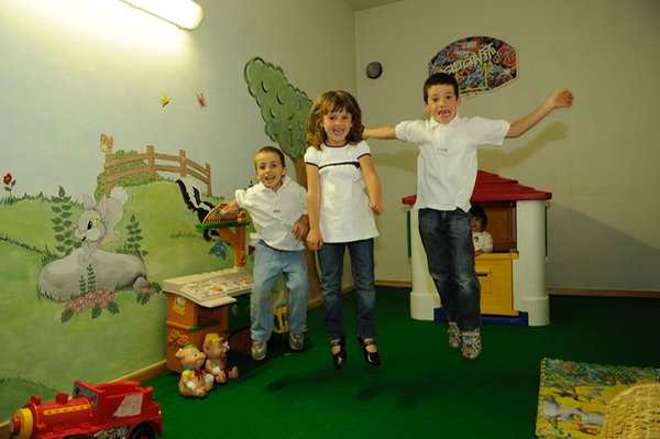 The children's play room Aparthotel Villa di Bosco