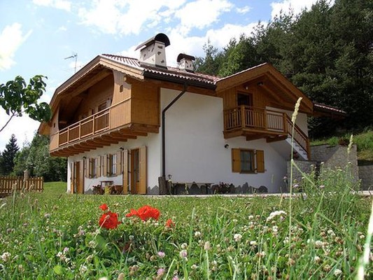 Foto esterno Appartamenti in agriturismo Perlaie