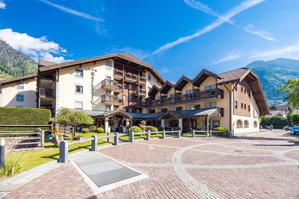 Photo exteriors Residence Aparthotel Majestic