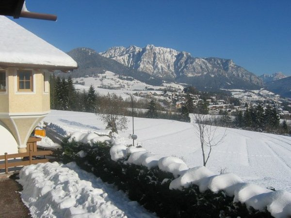 Foto esterno in inverno Casa Salesai