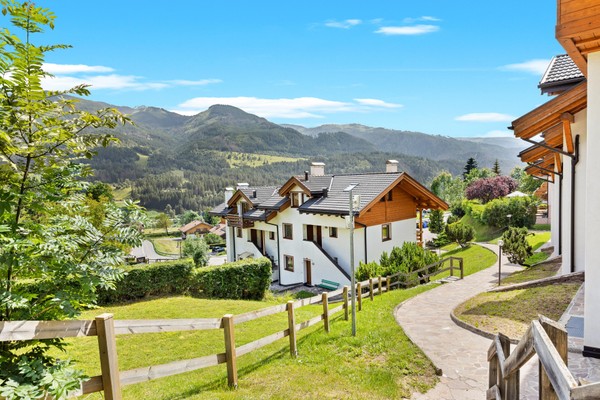 Photo exteriors Residence Des Alpes