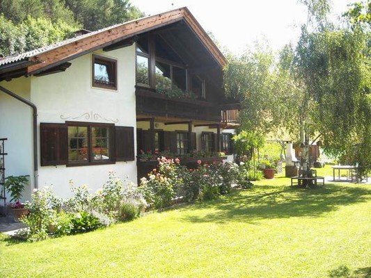 Foto Außenansicht Bed & Breakfast Profumi nel Bosco