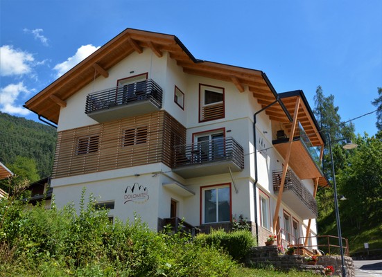 Photo exteriors DOLOMITES B&B - Suites, Apartments and SPA