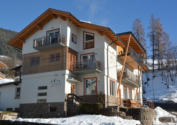 Photo exteriors DOLOMITES B&B - Suites, Apartments and SPA