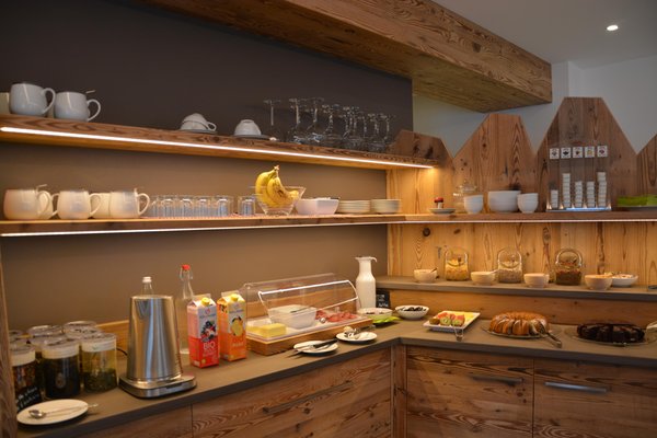 The breakfast DOLOMITES B&B - Suites, Apartments and SPA