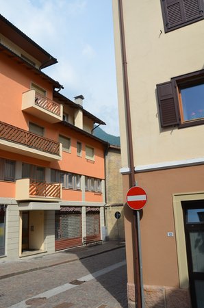 Foto esterno in estate Palla Rosalba