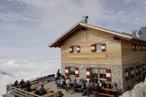 Foto esterno Rifugio Torre di Pisa