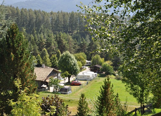 La posizione Campeggio Calvello Carano (Val di Fiemme)