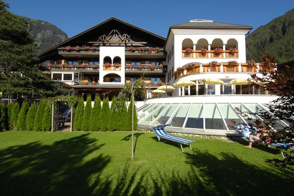 Foto estiva di presentazione Hotel Wiesnerhof