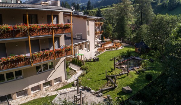 Foto esterno Sporthotel Zoll