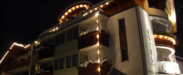 Foto Außenansicht Hotel Sterzinger Moos