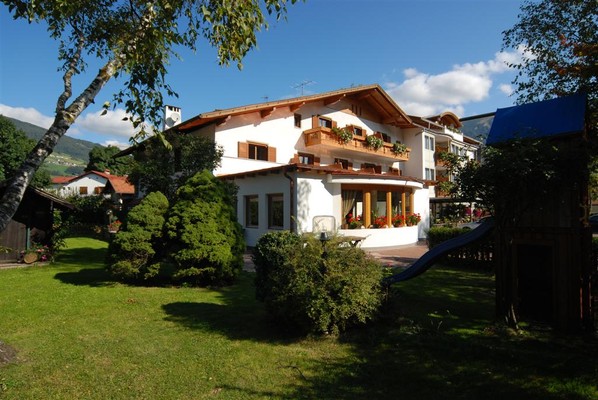 Foto esterno Hotel Sterzinger Moos