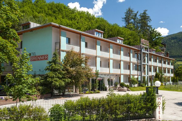 Foto estiva di presentazione Hotel Brenner