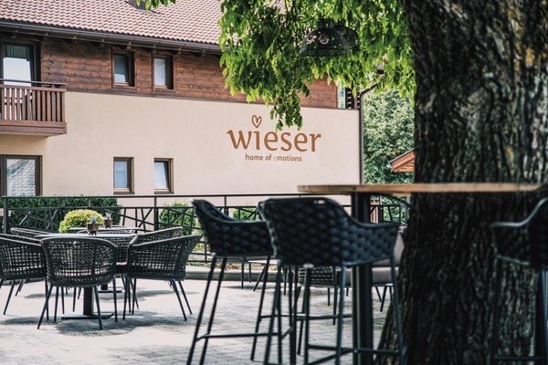 Foto estiva di presentazione Hotel Wieser