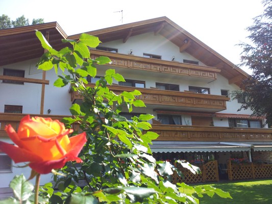 Foto Außenansicht Hotel Hubertushof