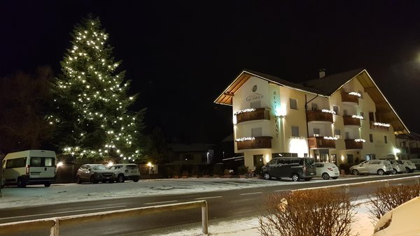 Foto esterno in inverno Klammer