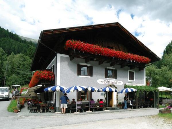 Sommer Präsentationsbild Hotel Pfitscherhof