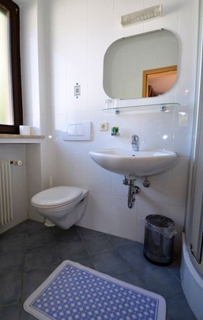 Foto del bagno Garni (B&B) Transit