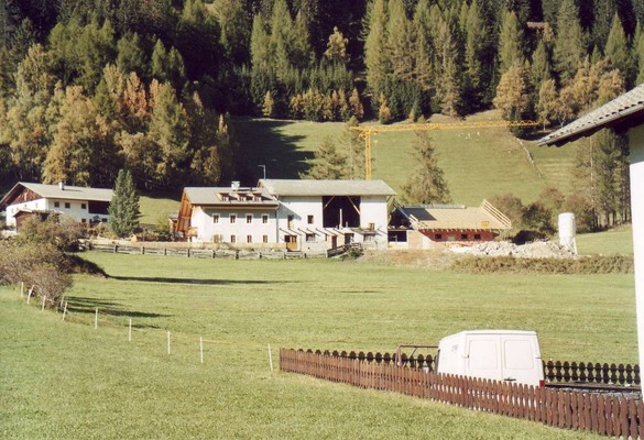 Foto Außenansicht B&B + Ferienwohnungen auf dem Bauernhof Unterbergerhof