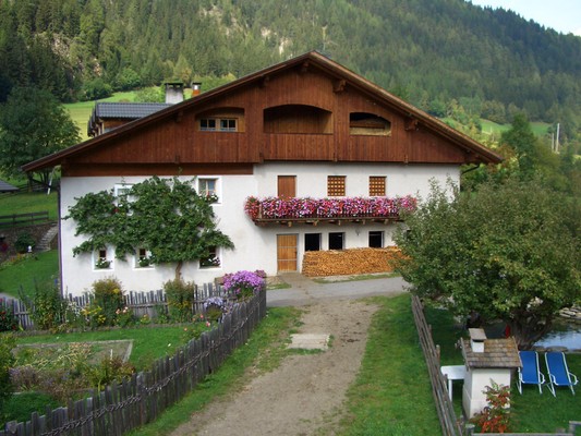 Foto esterno Appartamenti in agriturismo Ralserhof