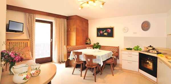 Photo of the kitchen Saxlhof
