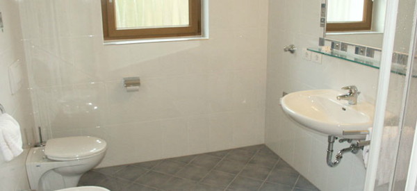 Foto del bagno Appartamenti Hatzlhof