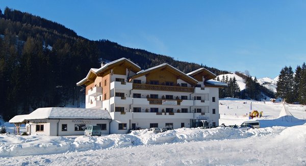 Foto invernale di presentazione Hotel Bergkristall