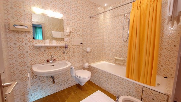 Foto del bagno Hotel Schuster