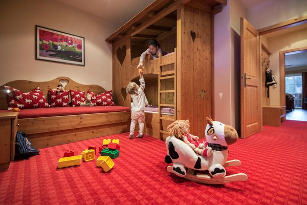 The children's play room Alphotel Tyrol & Chalets Mons Silva