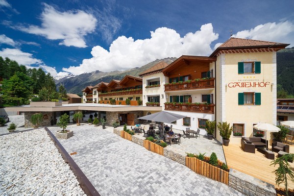 Photo exteriors Hotel Gassenhof