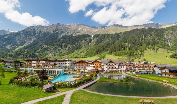 Foto estiva di presentazione Hotel Schneeberg - Family Resort & Spa