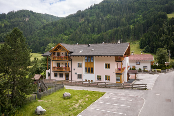 Photo exteriors Small hotel Rosenheim