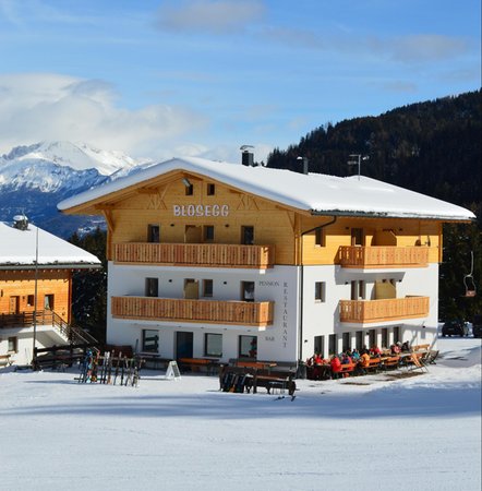 Foto esterno in inverno Berggasthof Blosegg