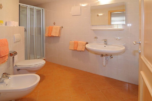 Photo of the bathroom Farmhouse apartments Nagelehof