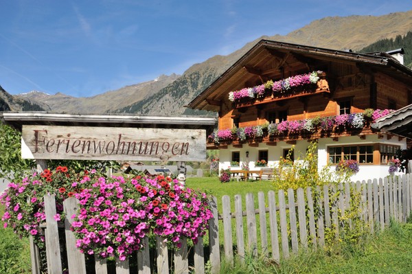 Foto esterno Appartamenti in agriturismo Jagerhof