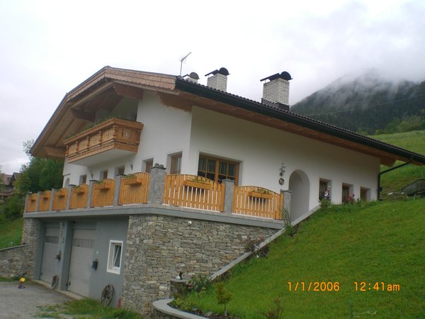 Foto Außenansicht im Sommer Ferienwohnung auf dem Bauernhof Lexhof