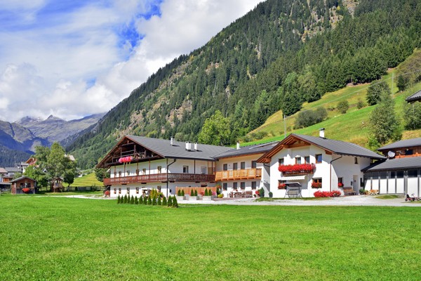 Foto Außenansicht Ferienwohnungen auf dem Bauernhof Plankhof