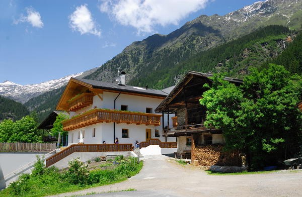 Foto esterno Appartamenti in agriturismo Veiterhof